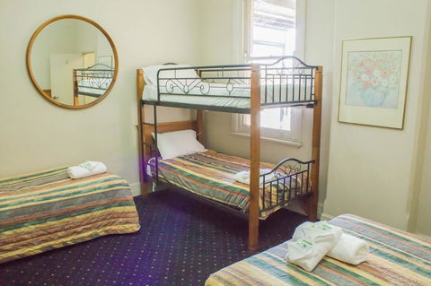 Gardners Inn Hotel - Accommodation NSW 22