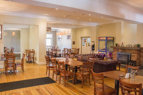 Gardners Inn Hotel - Accommodation NSW 6