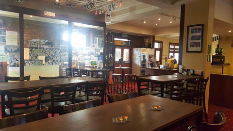 Gardners Inn Hotel - Accommodation NSW 15
