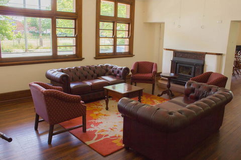 Gardners Inn Hotel - Accommodation NSW 10