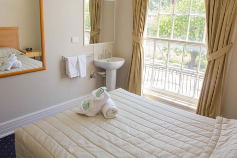 Gardners Inn Hotel - Accommodation NSW 35