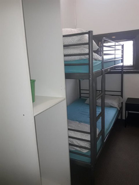Clover Backpackers - Accommodation NSW 4