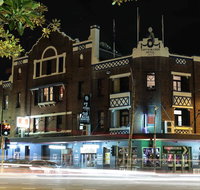 Clover Backpackers - Accommodation NSW