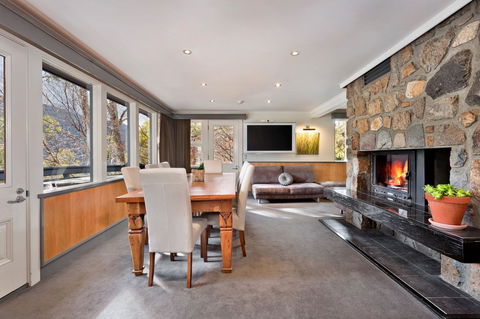 Pure Chalet Thredbo - Accommodation NSW 14