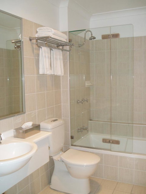 Carlyle Suites & Apartments - Accommodation NSW 22