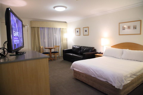 Carlyle Suites & Apartments - Accommodation NSW 17
