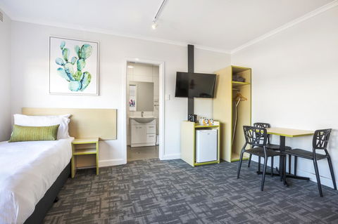 Nightcap At Hume Hotel - Accommodation NSW 16