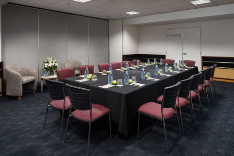 Rydges Darwin Central - Accommodation NSW 24
