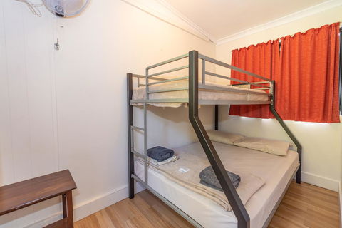 Oasis Tourist Park - Accommodation NSW 15