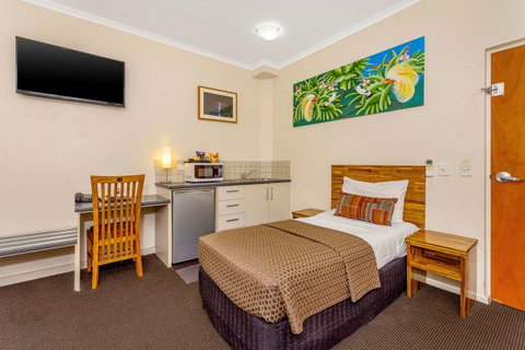 Quality Hotel Darwin Airport - Accommodation NSW 21