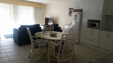 Nelson Bay Breeze - Accommodation NSW 22