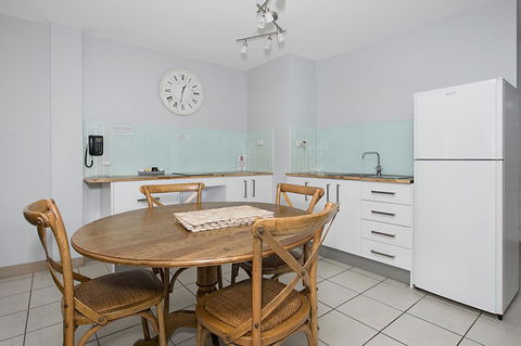 Nelson Bay Breeze - Accommodation NSW 13