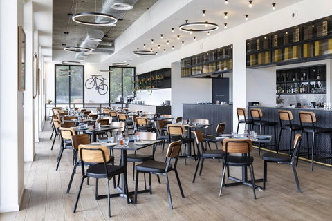 Mantra MacArthur Hotel - Accommodation NSW 4