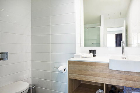 Mantra MacArthur Hotel - Accommodation NSW 17