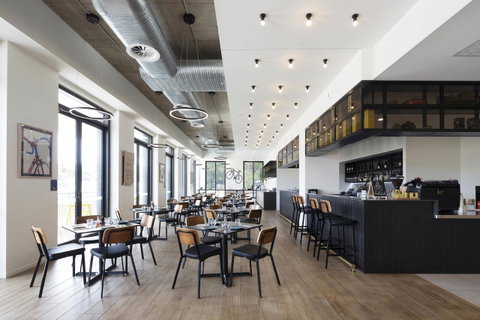 Mantra MacArthur Hotel - Accommodation NSW 40