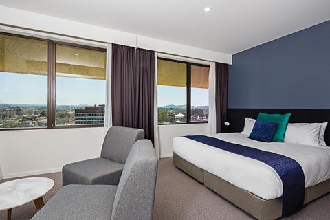 Mantra MacArthur Hotel - Accommodation NSW 12
