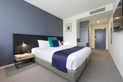 Mantra MacArthur Hotel - Accommodation NSW 0