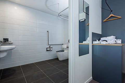 Mantra MacArthur Hotel - Accommodation NSW 26