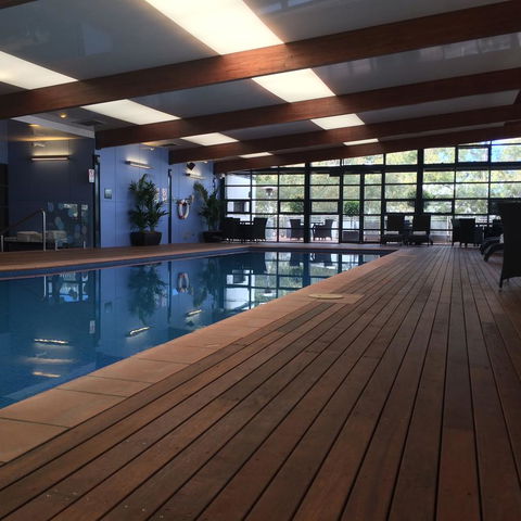 Novotel Canberra - Accommodation NSW 4