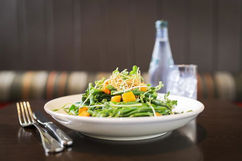 Novotel Canberra - Accommodation NSW 29