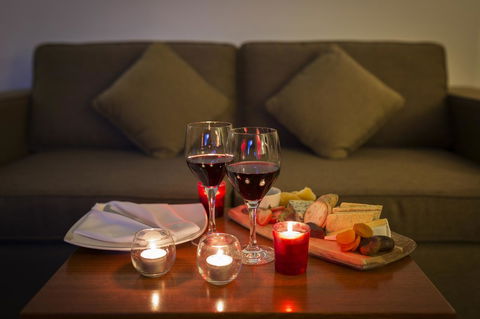 Novotel Canberra - Accommodation NSW 41