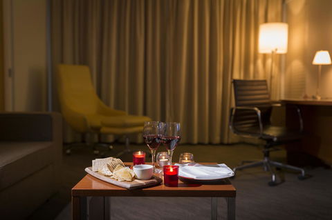 Novotel Canberra - Accommodation NSW 42