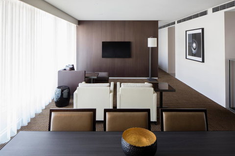 Hotel Realm - Accommodation NSW 16