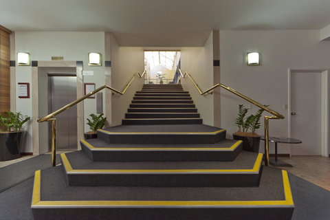 Madison Capital Executive Apartments - Accommodation NSW 9