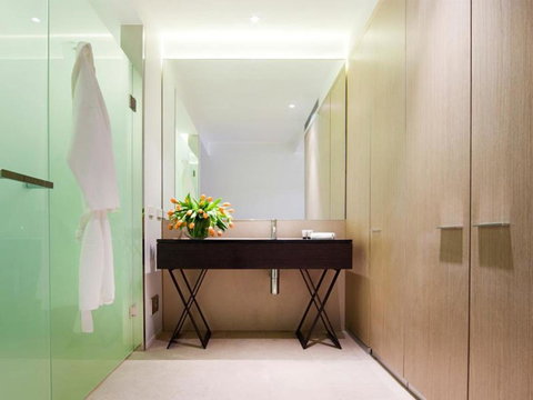 Burbury Hotel - Accommodation NSW 6