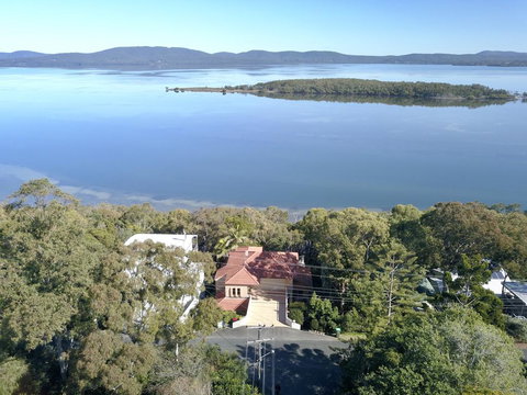 Booti Booti Chateau Lakeside - Accommodation NSW 0