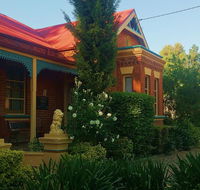 Boutique Motel Sefton House - Accommodation NSW