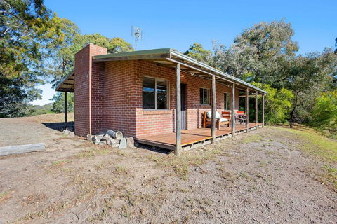Braeside Cabin Four - Ziera - Accommodation NSW 0