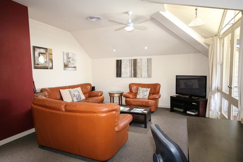 Briars Country Lodge - Accommodation NSW 3