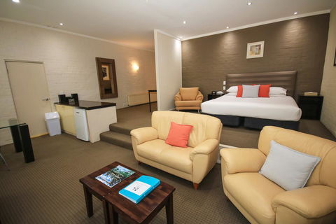 Briars Country Lodge - Accommodation NSW 1