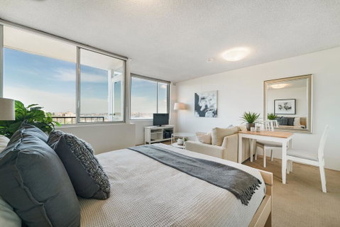 Bright And Sunny Studio Apartment - Accommodation NSW 0
