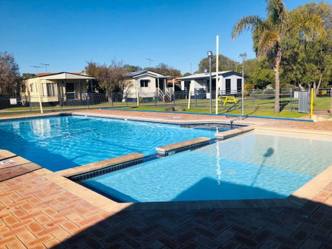Broadwater Beach Cottage With WiFi - Accommodation NSW 0