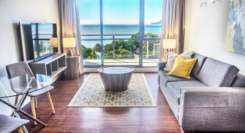 Cairns Plaza Hotel - Accommodation NSW 2