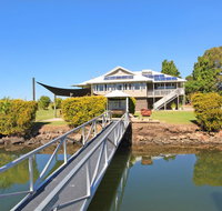 Campbell 7 - Large Queenslander on Maroochy River - Accommodation NSW