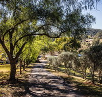 Capers Guesthouse Barn and Cottage - Accommodation NSW