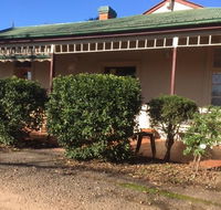Catania Cottage  Farmhouse - Accommodation NSW