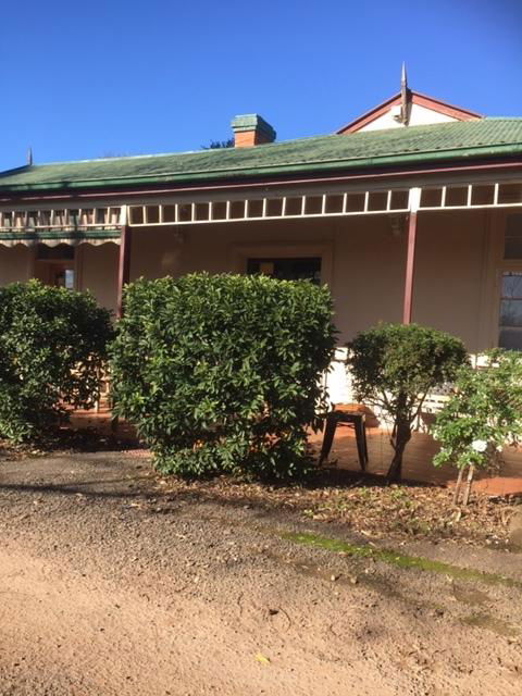 Catania Cottage & Farmhouse - Accommodation NSW 0