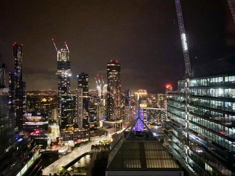 CBD Fabulous View 2BR High In The Sky On Collins - Accommodation NSW 3