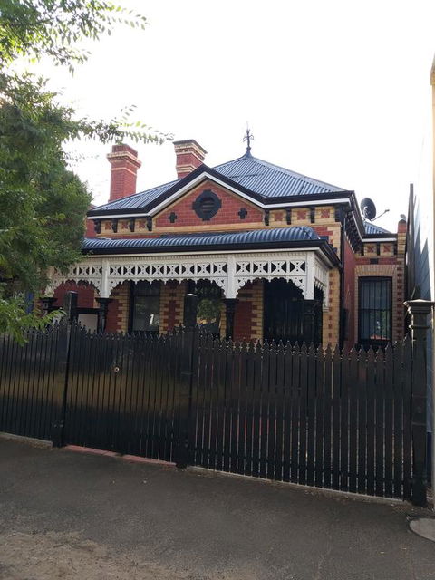 CBD Home Rinaldi's - Accommodation NSW 0