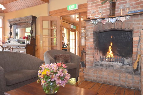 Central Springs Inn - Accommodation NSW 1