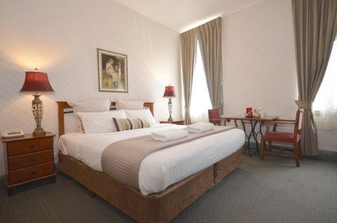 Central Springs Inn - Accommodation NSW 3
