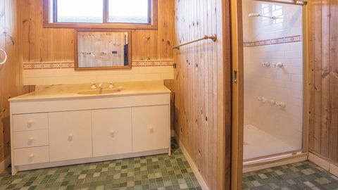 Centre Street 10 Lake Tabourie - Accommodation NSW 3