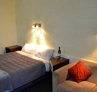Charles Sturt Motor Inn - Accommodation NSW