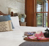 CHRISTOPHERS COTTAGE - Accommodation NSW