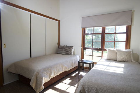 Clarendon Forest Retreat - Accommodation NSW 2