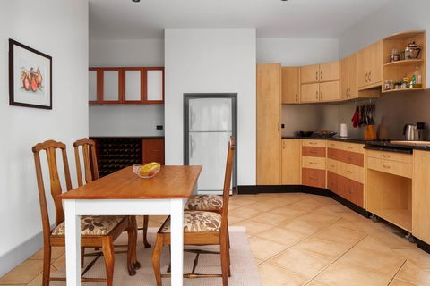 Classic Bungalow - Accommodation NSW 2